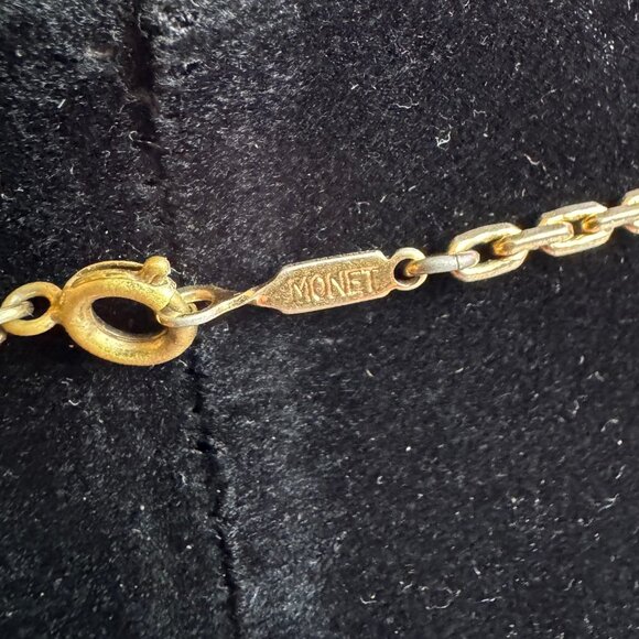 Goldtone Daisy Locklet - Picture 4 of 4